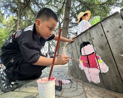竹蔭里的城市詩意 合肥配電箱上的繪畫藝術(shù)